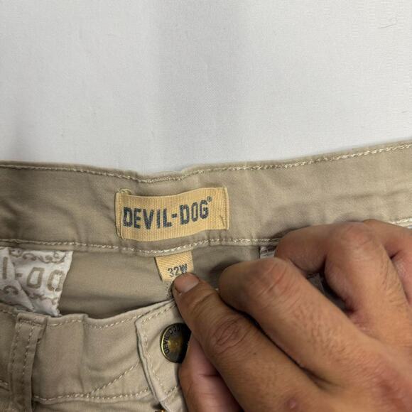 Vintage Devil-Dog Khaki Short With Relaxed Fit Size 32W - Picture 2 of 5